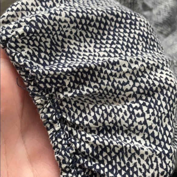 Patterned Blouse - Picture 4 of 4